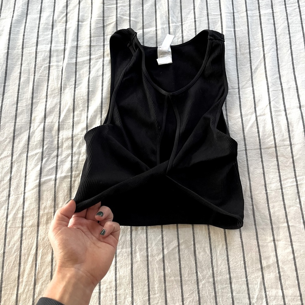 Black Cut Out Cropped Tank